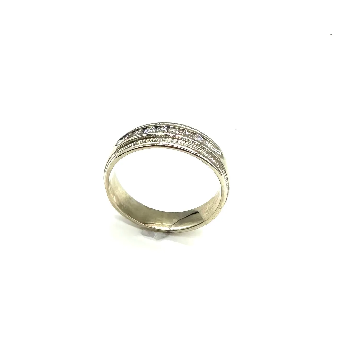 14K White Gold Diamond Milgrain Band