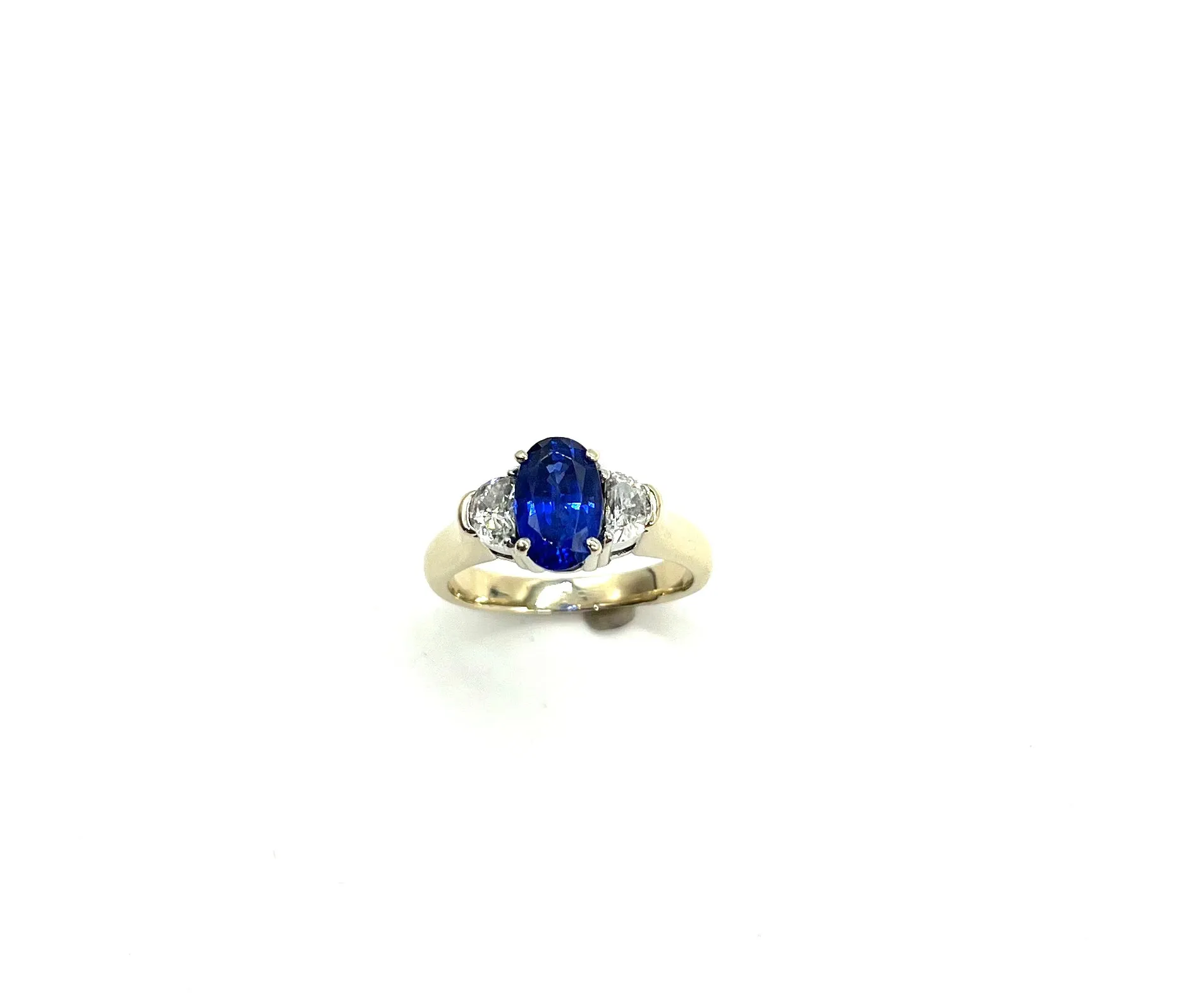 18k White Gold Sapphire and Diamond Ring