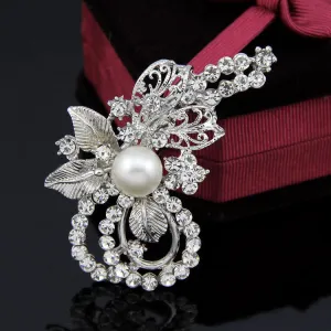 2023 Custom Wholesale Fashion Artificial Pearl Beads Silver Plated Crystal Flower Rhinestone Brooch For Women