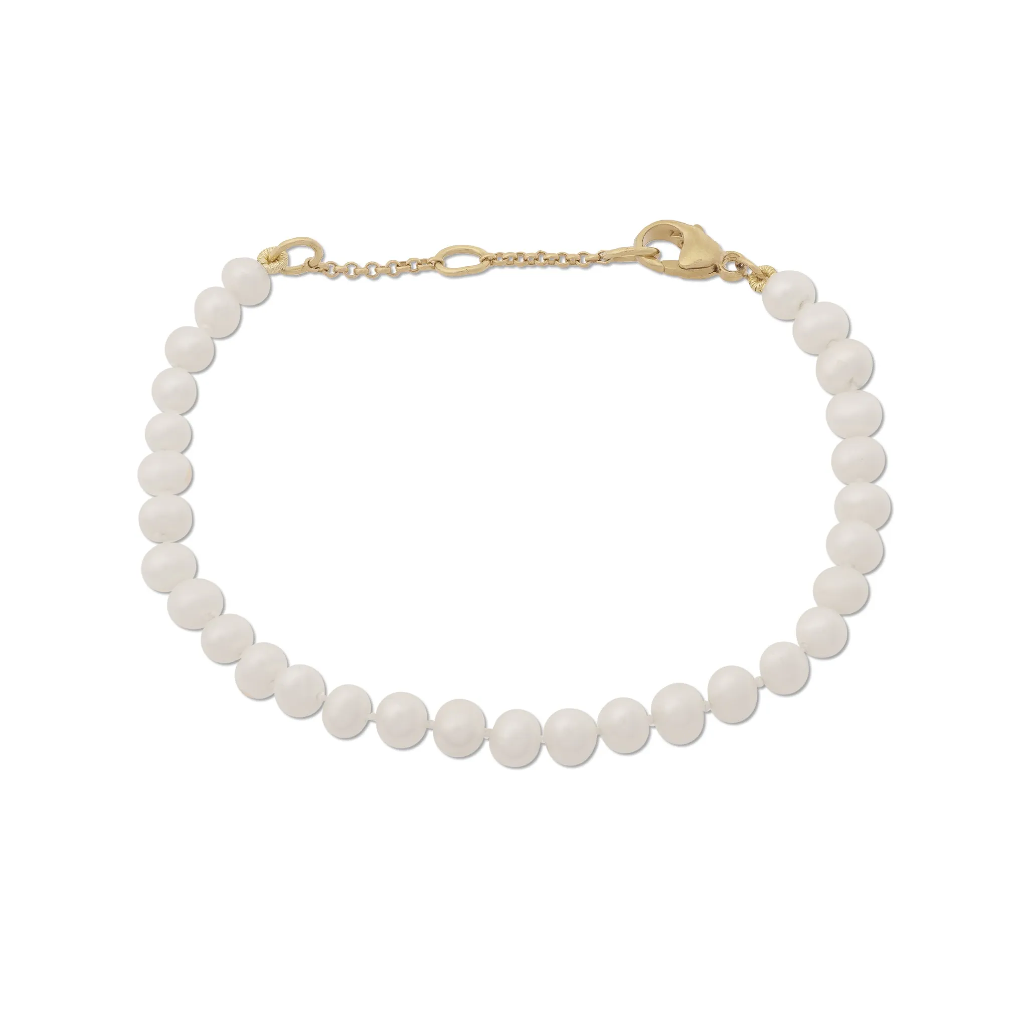 7.5-9" Adjustable White Freshwater Pearl Bracelet in Gold - 4.5-5mm