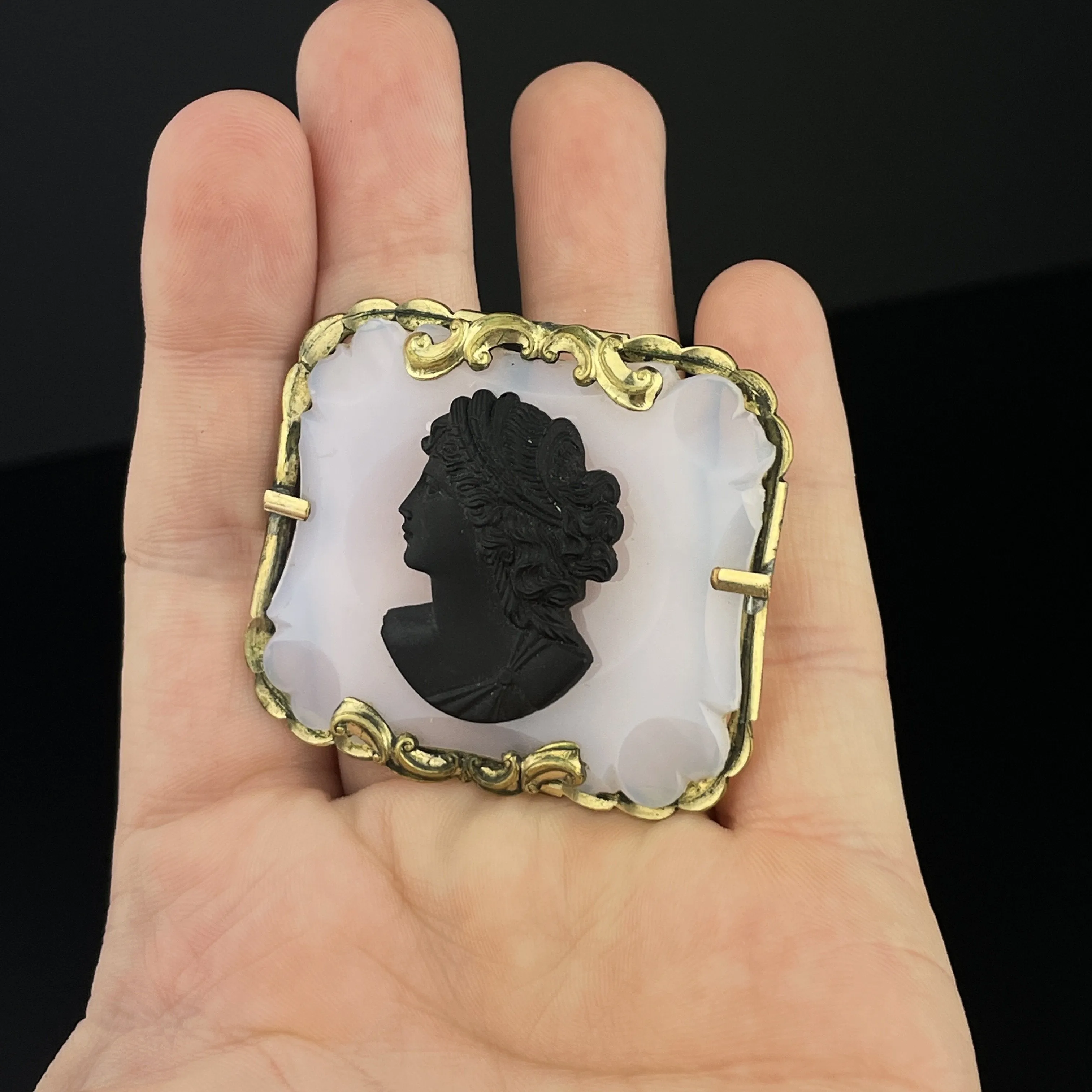 Antique Victorian Black Porcelain Cameo Chalcedony Brooch