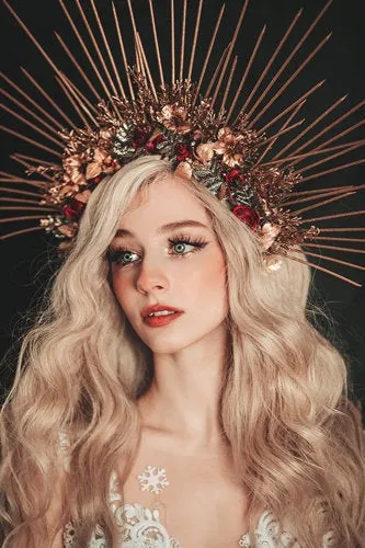 Gold halo headpiece crown Sun crown Headband Goddess Wedding accessories Bridal crown Photoshoot halo wreath Spike crown Beyonce Magaela