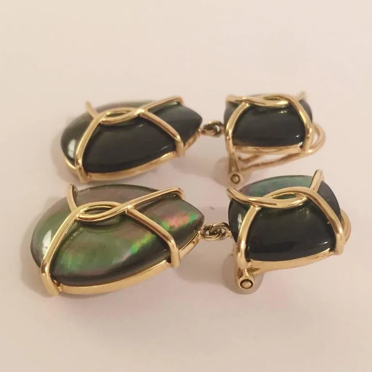 Large 18kt Yellow Gold Onyx Cushion and Pear shaped Drop Earrings with Twisted Gold Detail