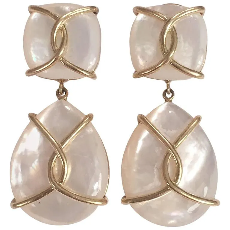 Large 18kt Yellow Gold Onyx Cushion and Pear shaped Drop Earrings with Twisted Gold Detail