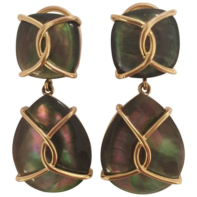 Large 18kt Yellow Gold Onyx Cushion and Pear shaped Drop Earrings with Twisted Gold Detail