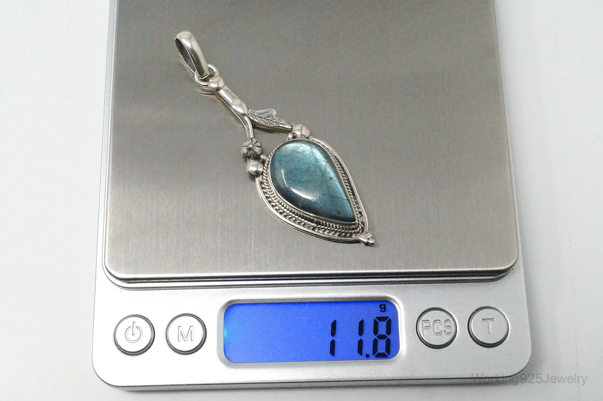 Large Designer Supreme Jewelers Labradorite Sterling Silver Pendant