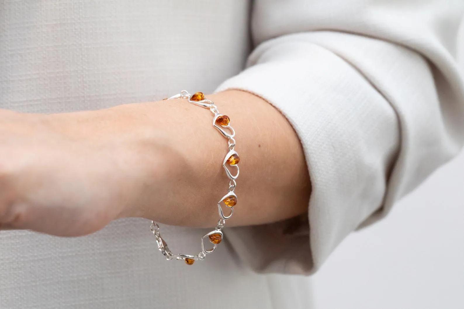 Minimal Amber Heart Bracelet - Elegant & Meaningful Jewelry for All Occasions