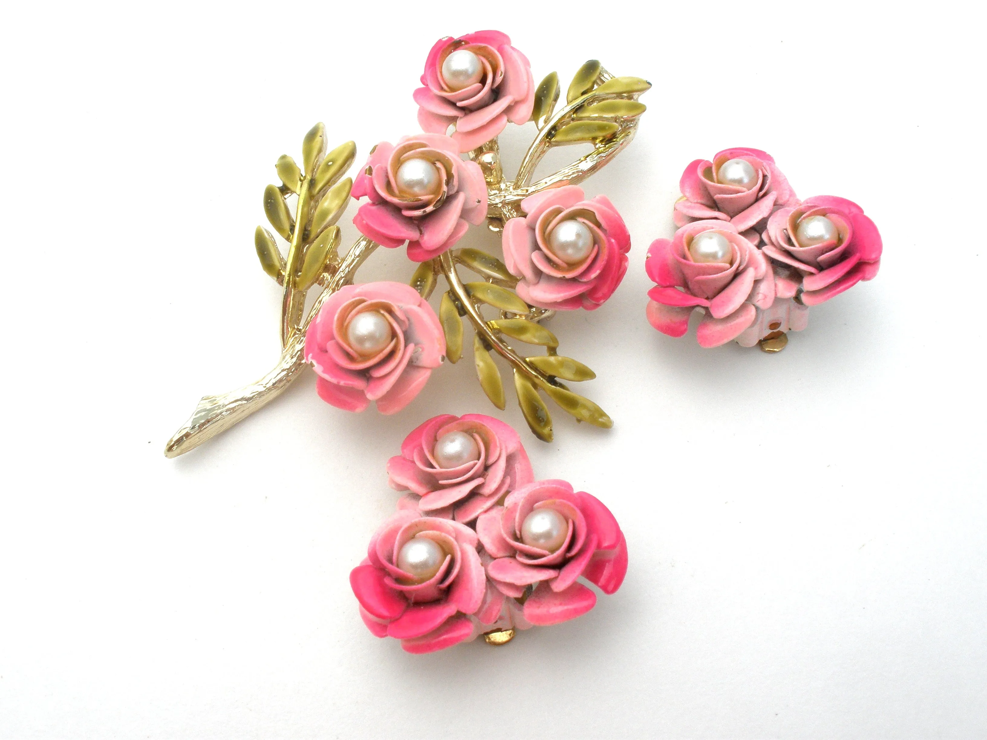 Pink Enamel Pearl Flower Brooch Set