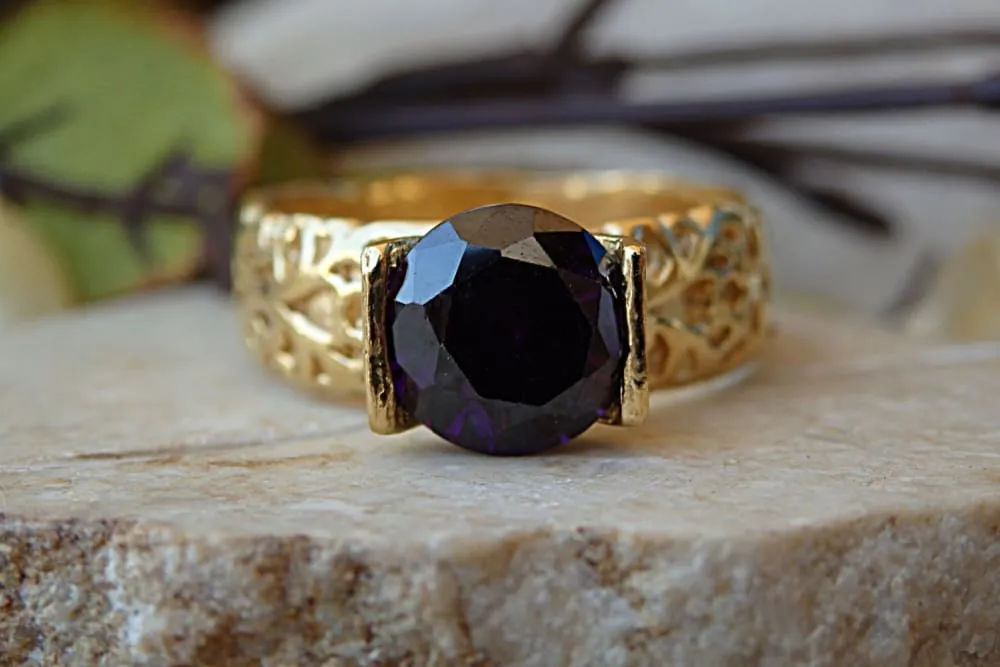 Purple stone Ring