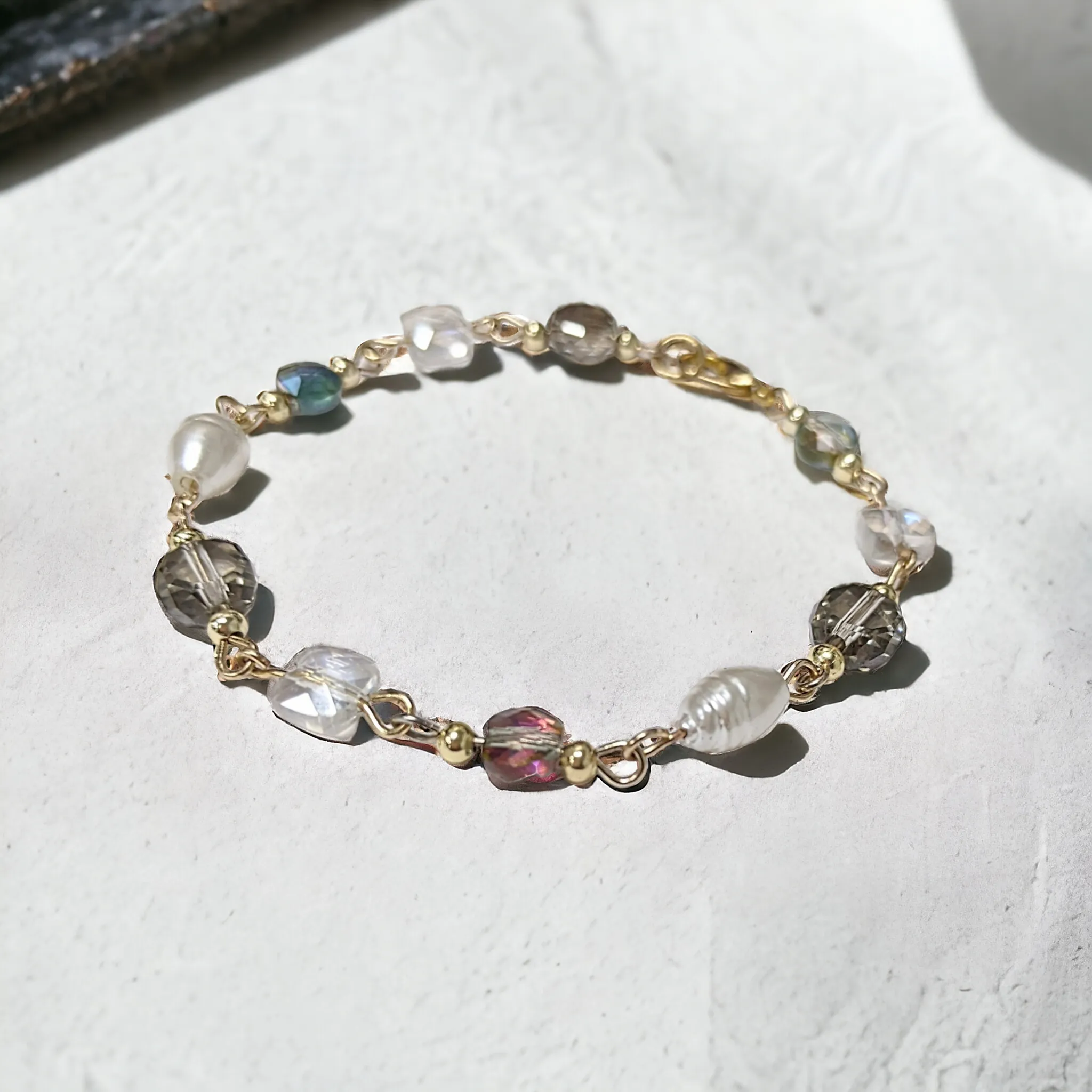 Romantic Crystal Pearl bracelet