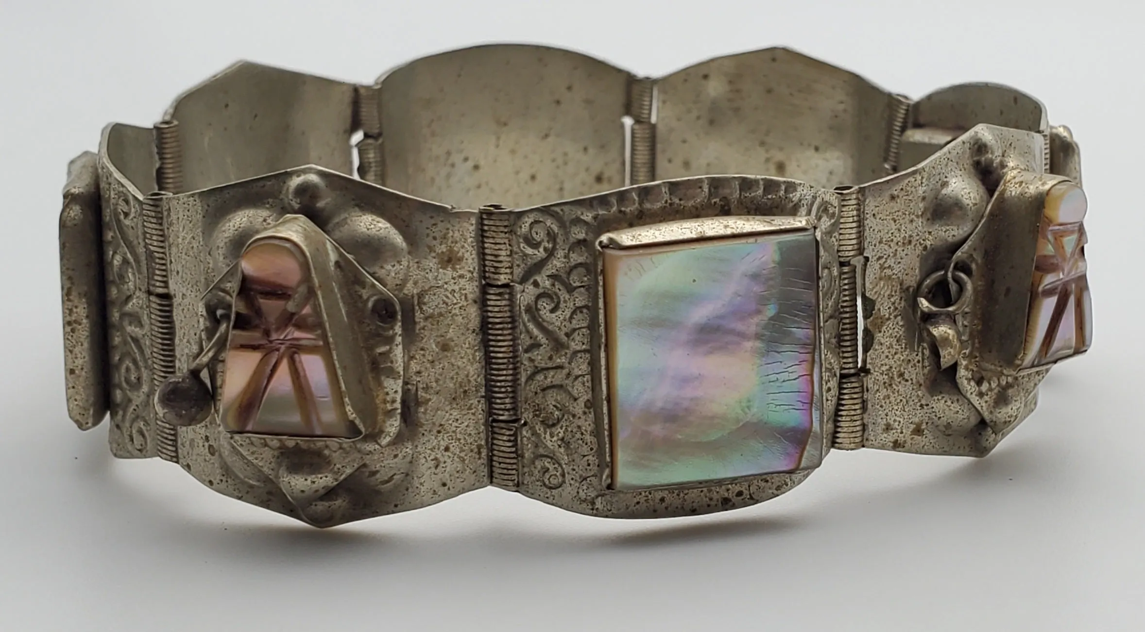 Vintage Handmade Mexican Carved Abalone Shell Panel Link Bracelet - 7"