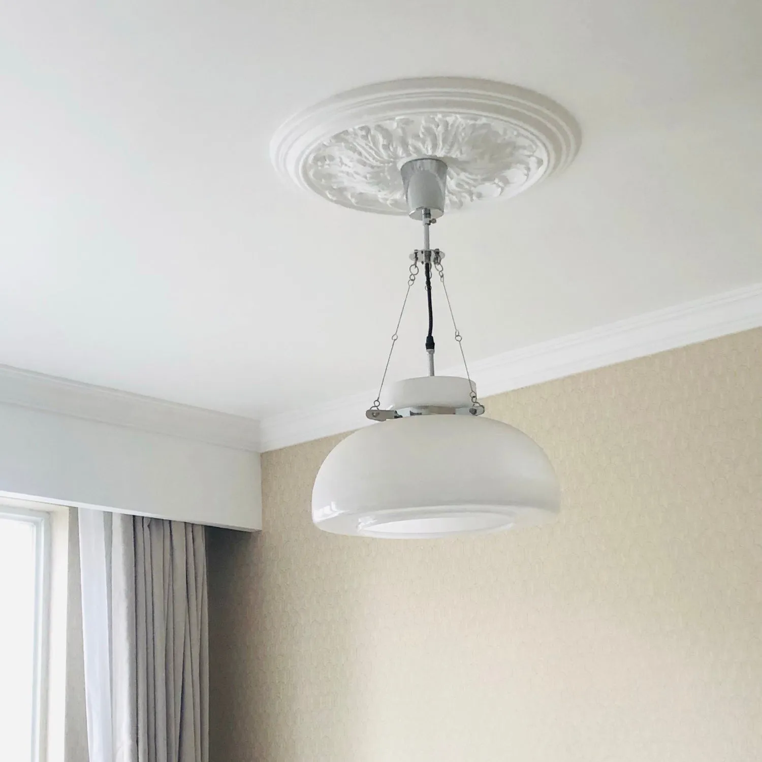 White Glass Pendant Lamp